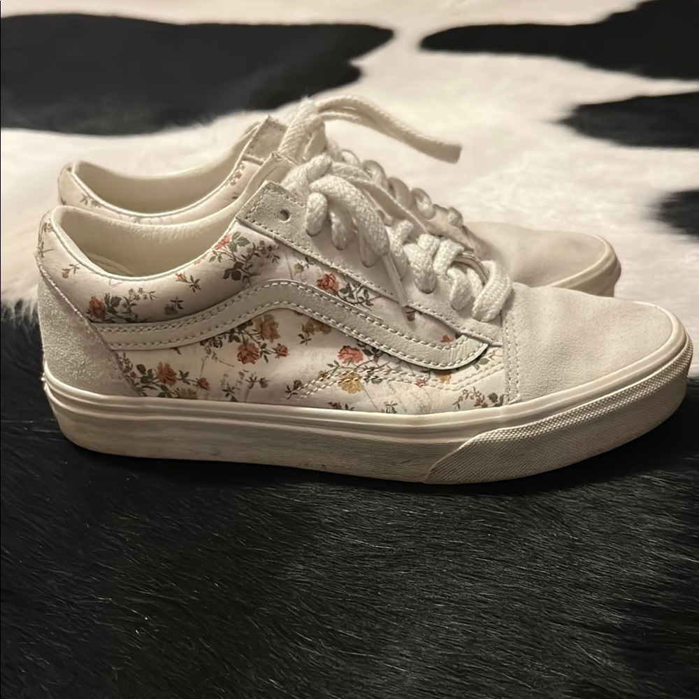 Vans Women's Floral White Sneakers